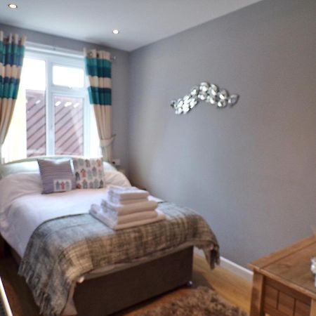Coast 77 B&B Пул Экстерьер фото