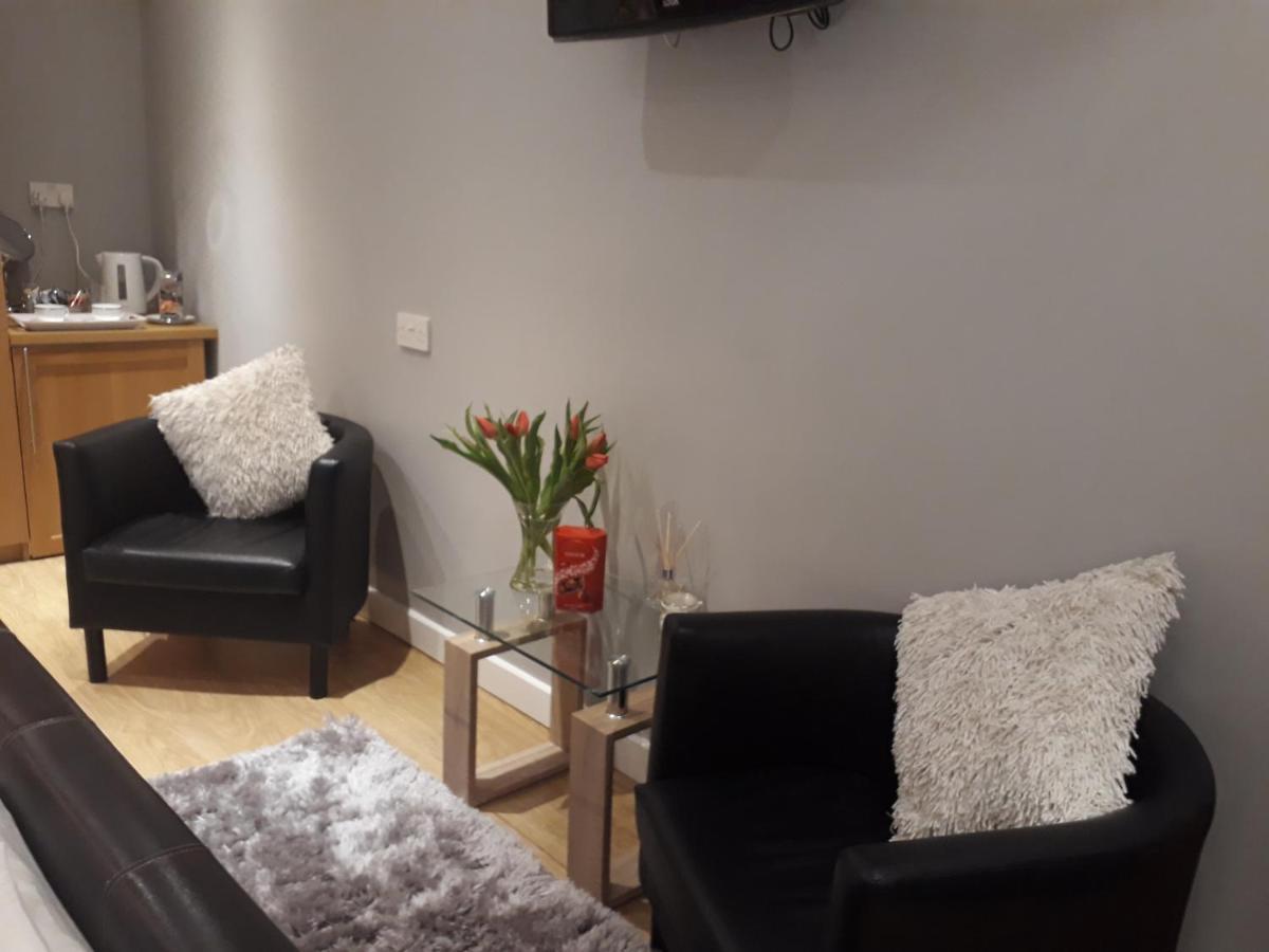 Coast 77 B&B Пул Экстерьер фото