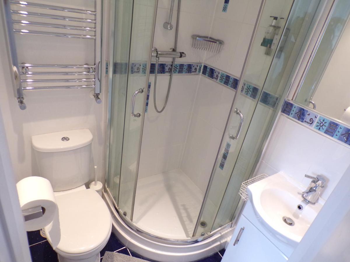 Coast 77 B&B Пул Экстерьер фото