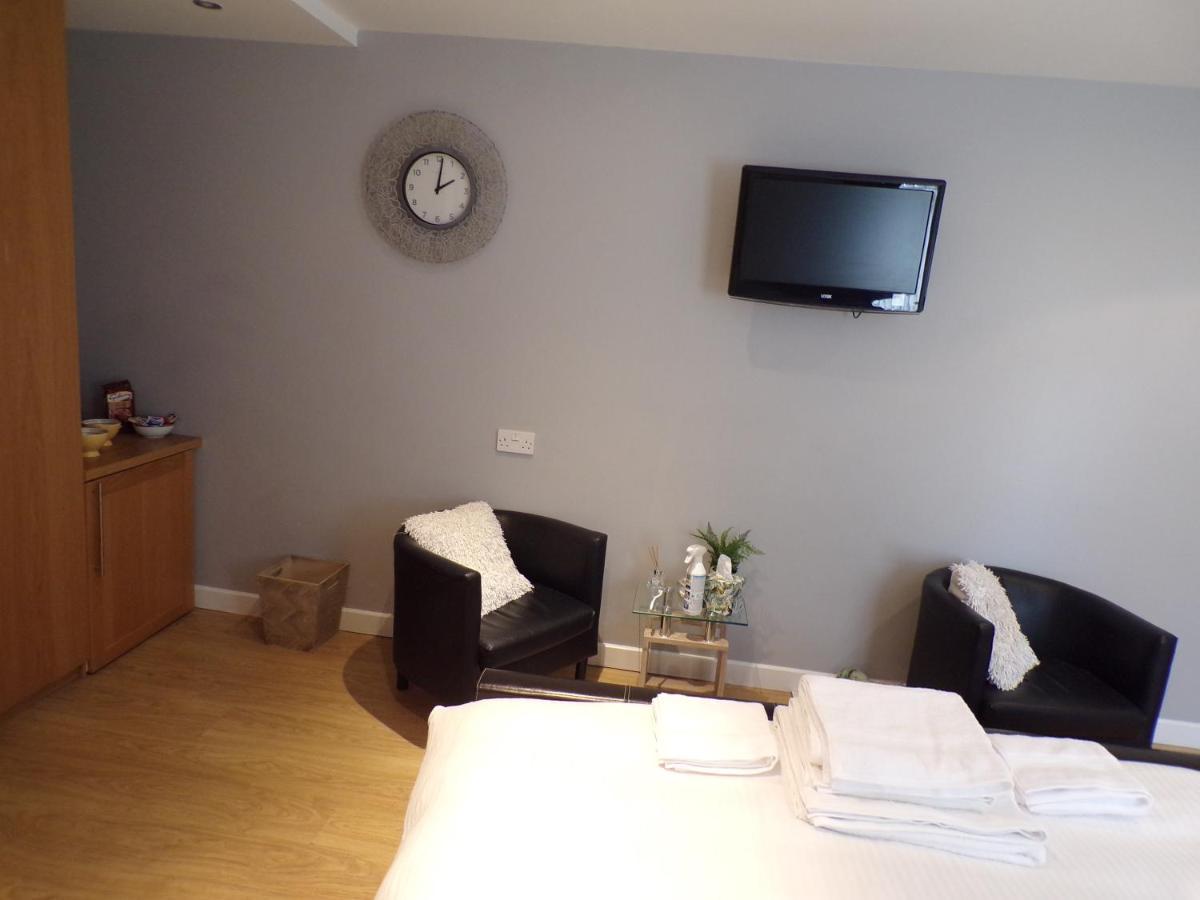Coast 77 B&B Пул Экстерьер фото